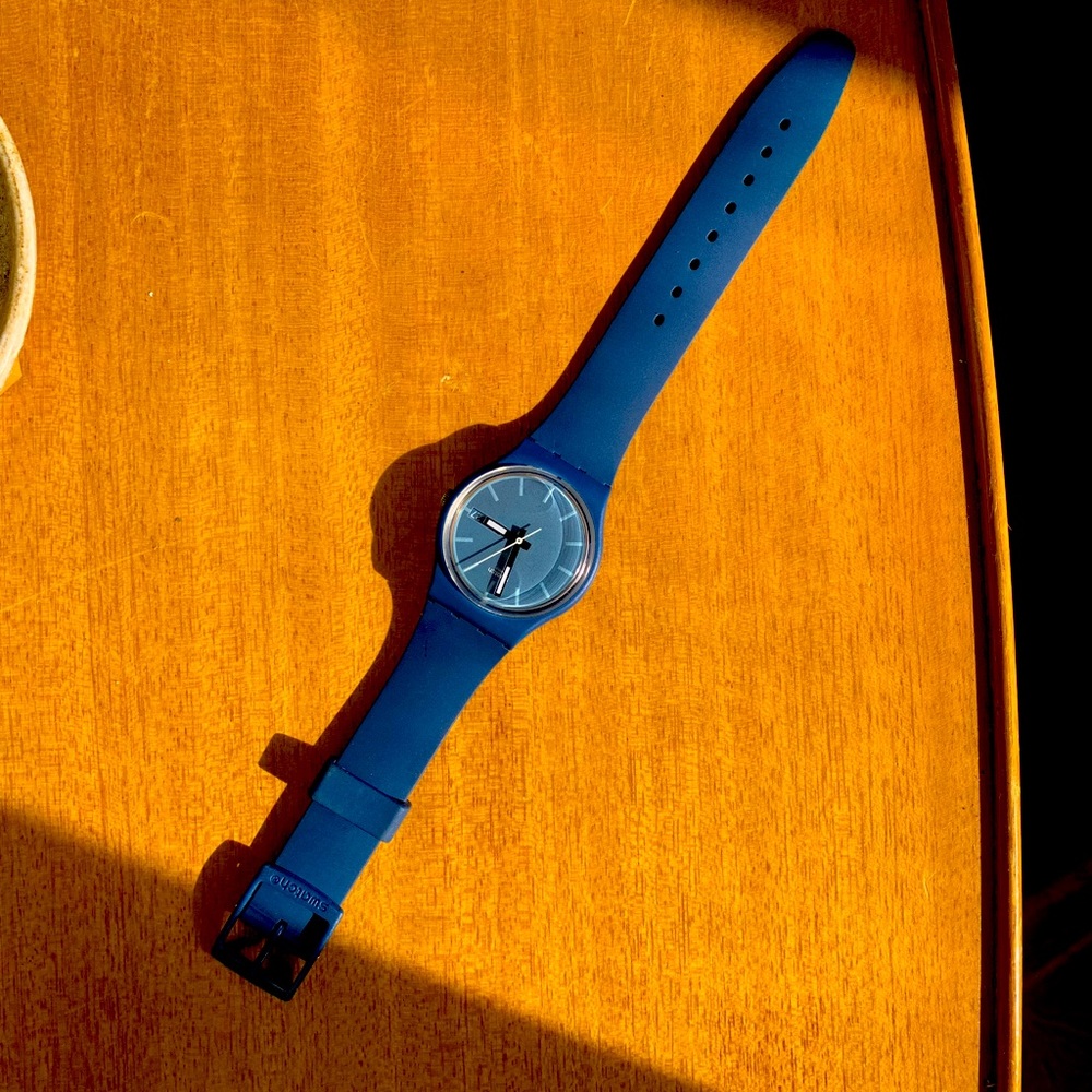 Swatch knock nap blue watch